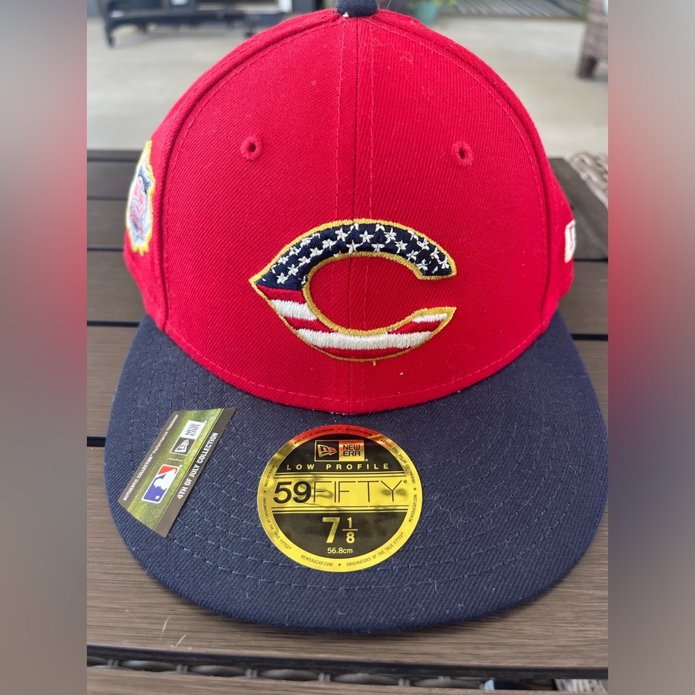 Cincinnati Reds New Era Red and Navy Cap with Embroidered Logo 59Fifty